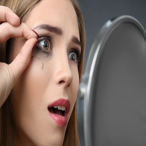 Hypnosis for Eyelash Pulling Hypnotherapy NYC New York